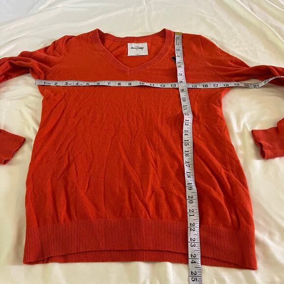 Vtg Y2K 2000s Abercrombie Orange V Neck Moose Logo Pullover Sweater Kids XL - Picture 7 of 7